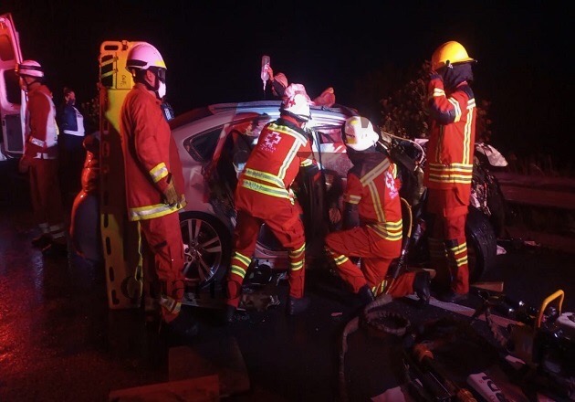 Dejan dos lesionados aparatosos accidentes sobre la Amozoc-Perote